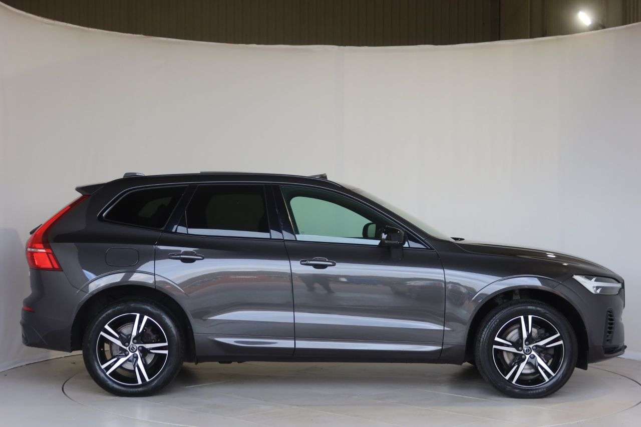 2021 VOLVO XC60 2021 VOLVO XC60