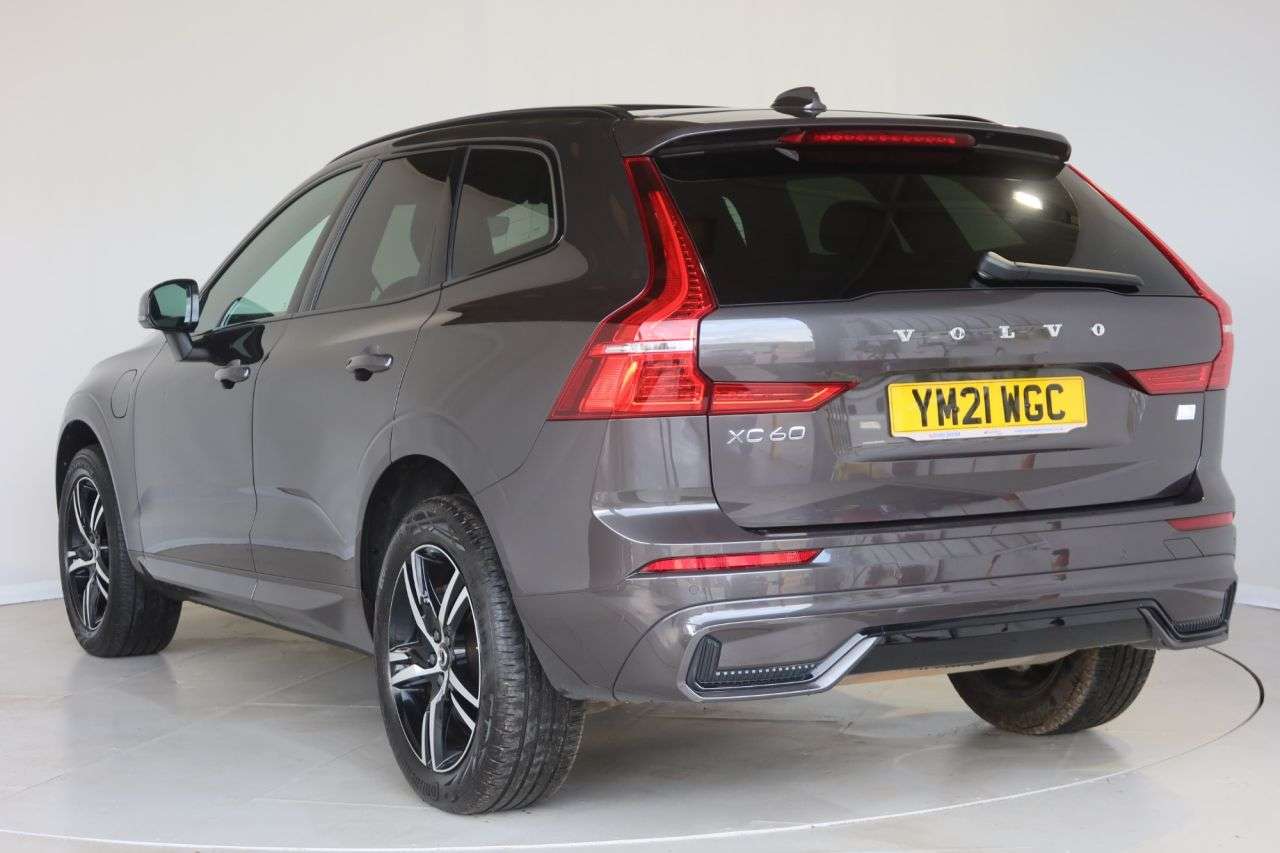 2021 VOLVO XC60 2021 VOLVO XC60