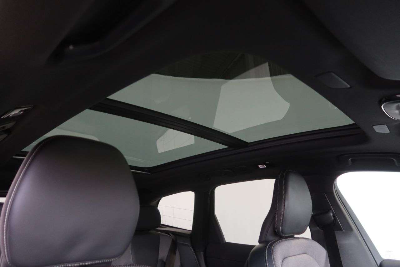 2021 VOLVO XC60 2021 VOLVO XC60