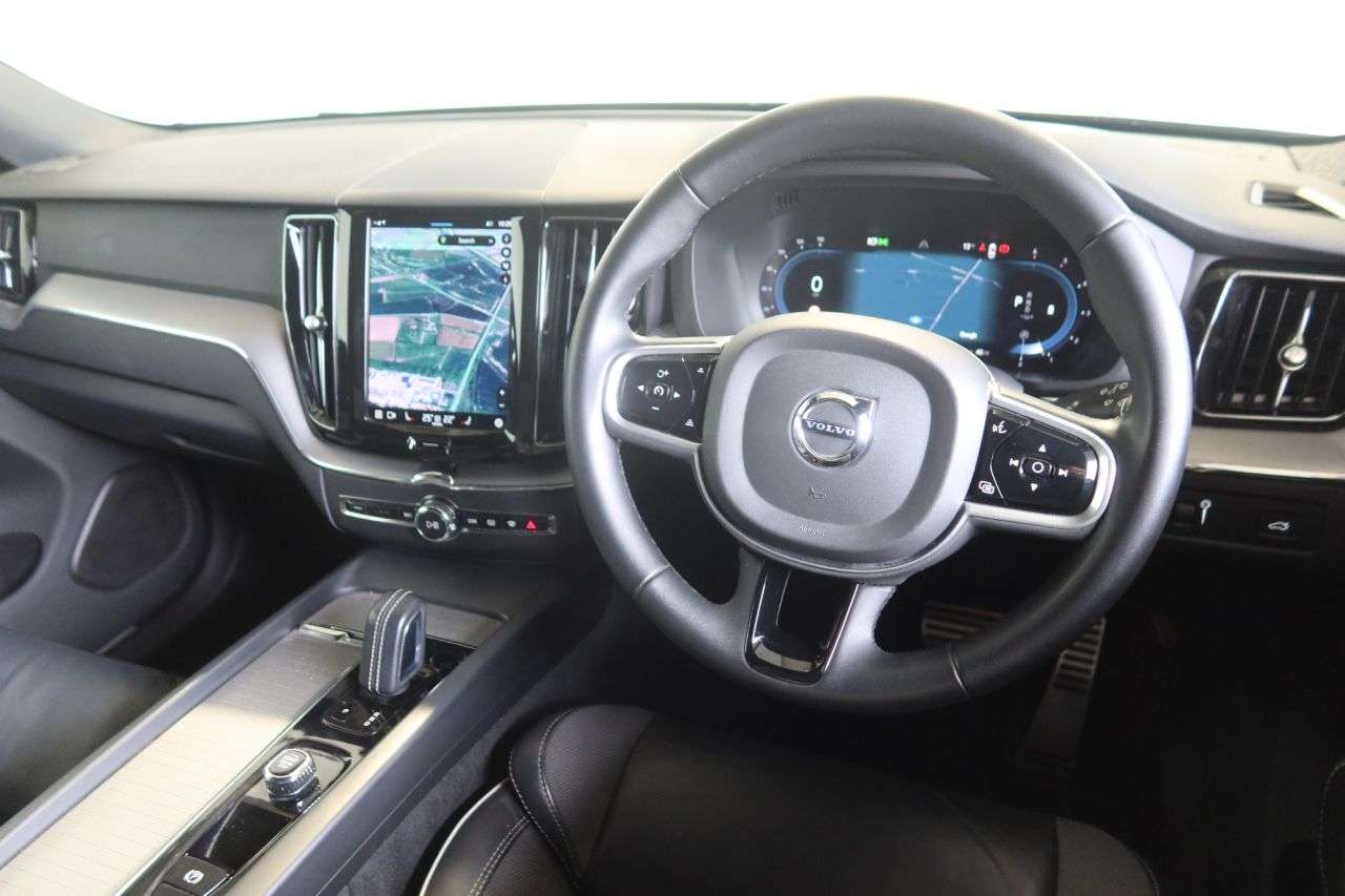 2021 VOLVO XC60 2021 VOLVO XC60