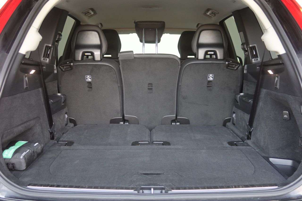 2022 VOLVO XC90 2022 VOLVO XC90