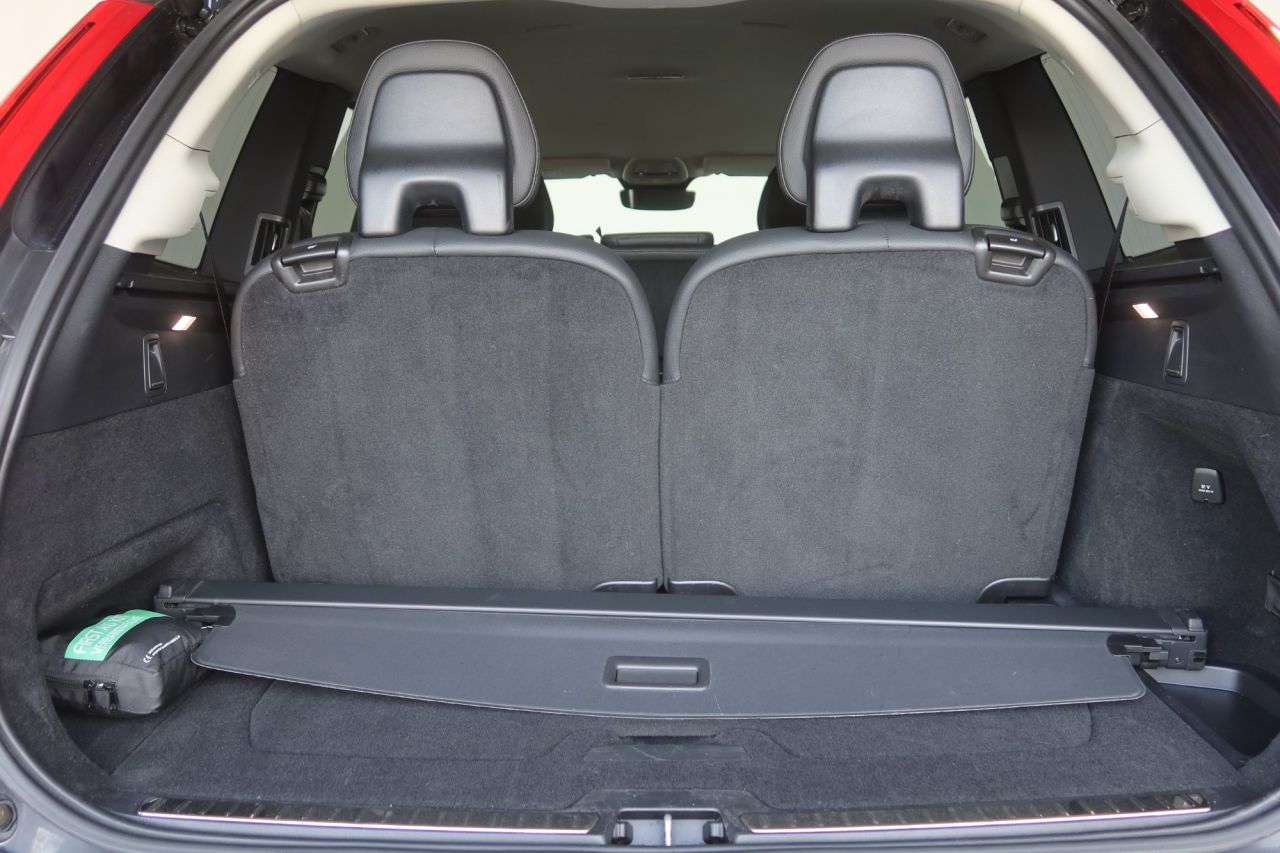 2022 VOLVO XC90 2022 VOLVO XC90