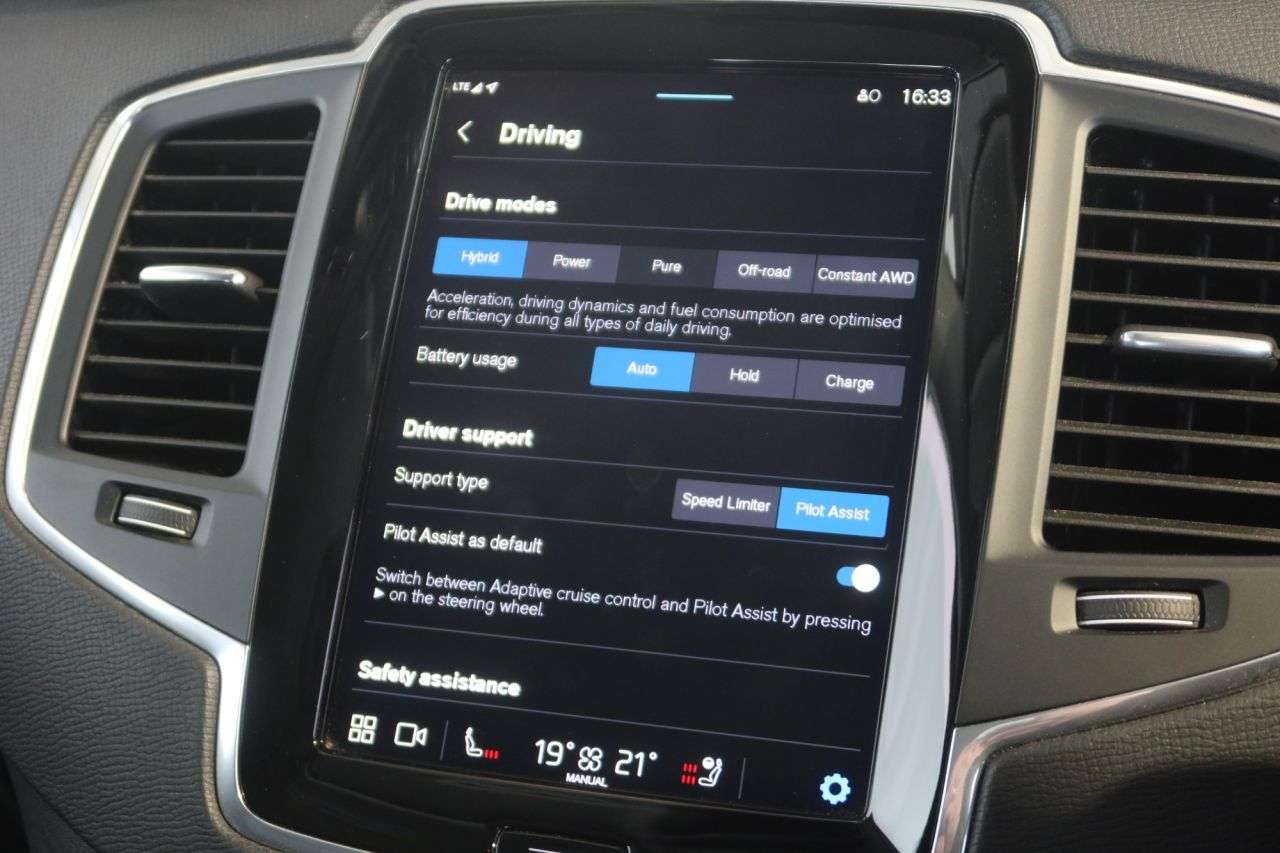 2022 VOLVO XC90 2022 VOLVO XC90