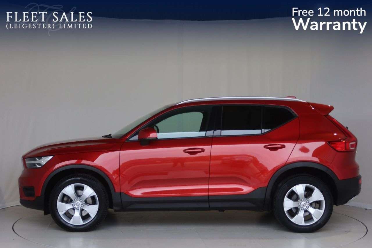2021 VOLVO XC40 2021 VOLVO XC40