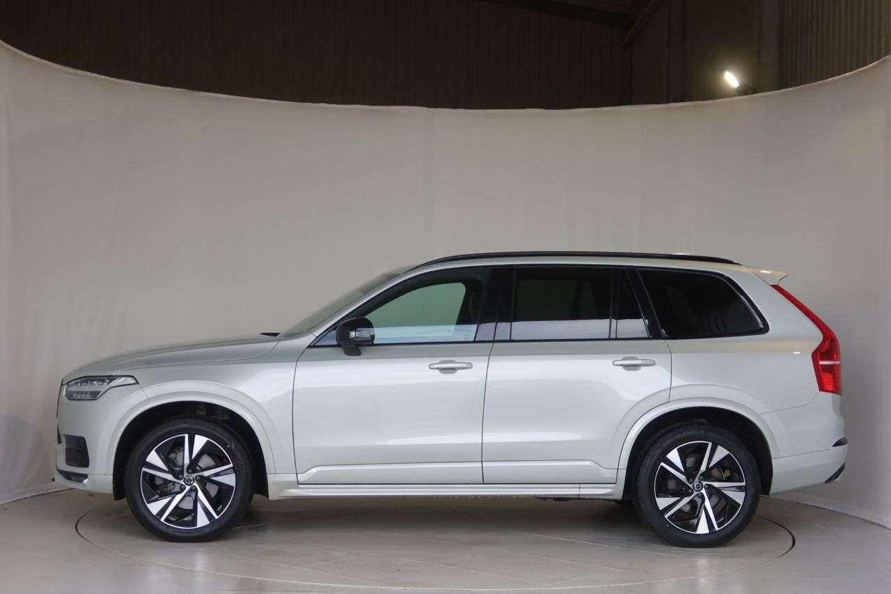 2021 VOLVO XC90 2021 VOLVO XC90