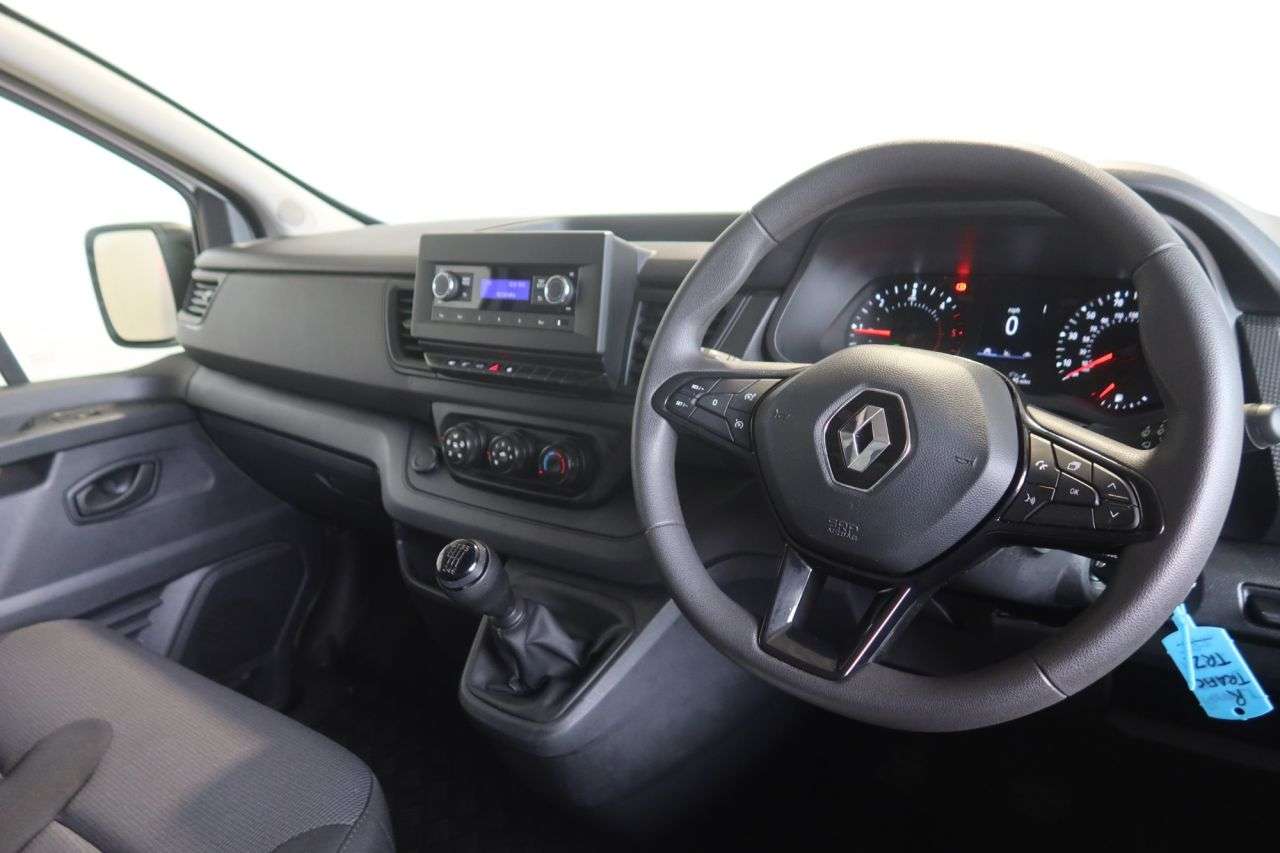 2022 RENAULT TRAFIC 2022 RENAULT TRAFIC