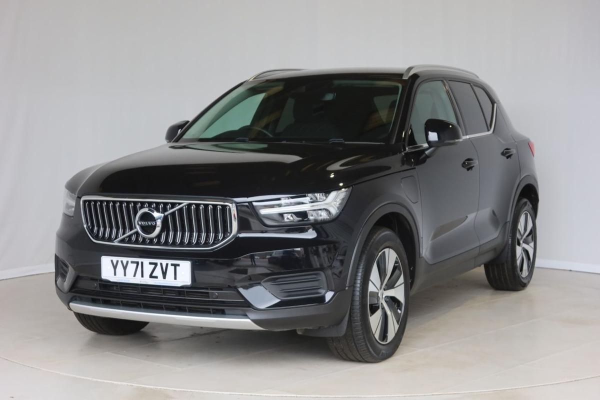 Check out this Volvo Xc40 2022 Hybrid Electric Automatic