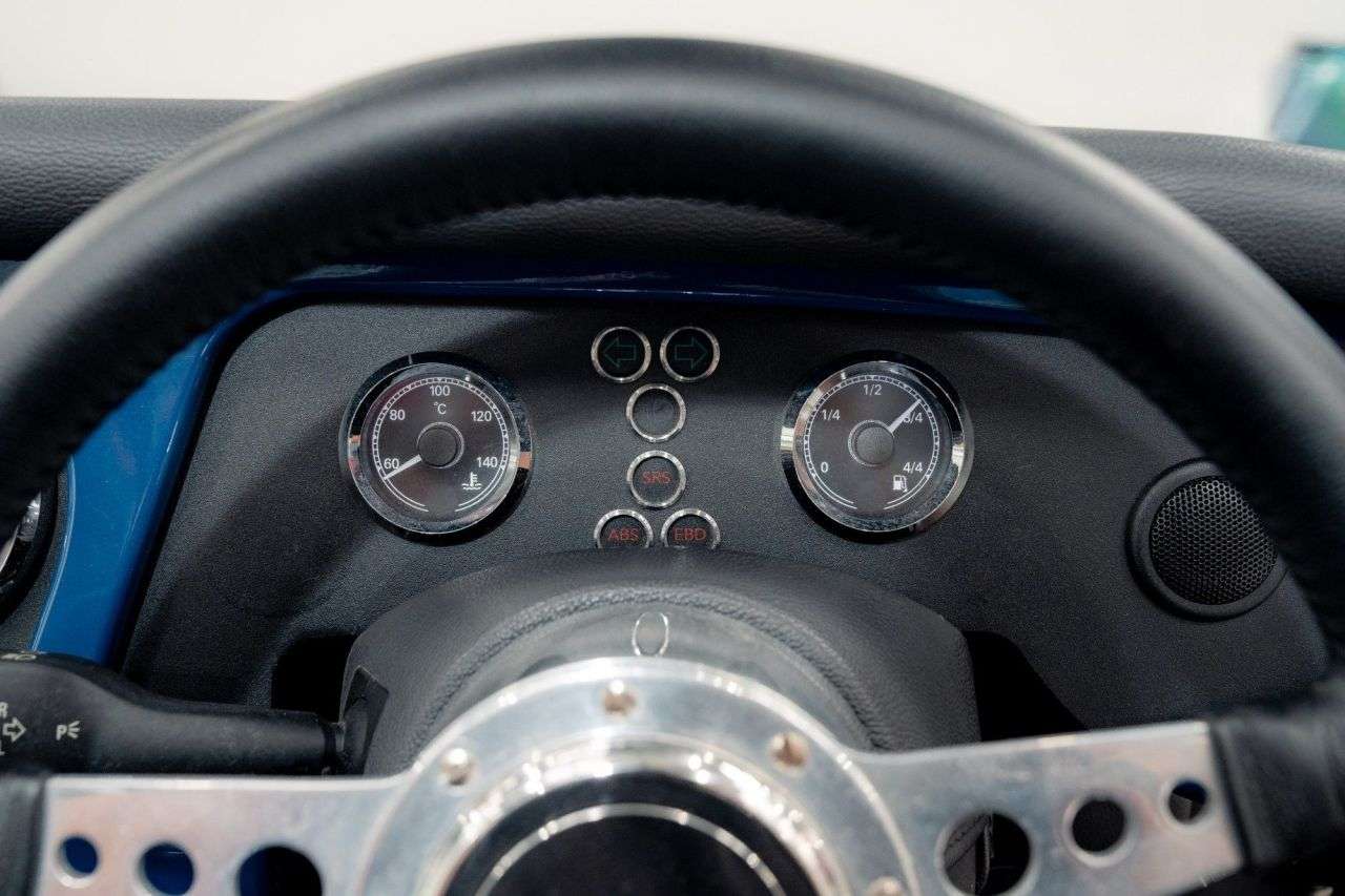 2015 MORGAN PLUS 8 2015 MORGAN PLUS 8