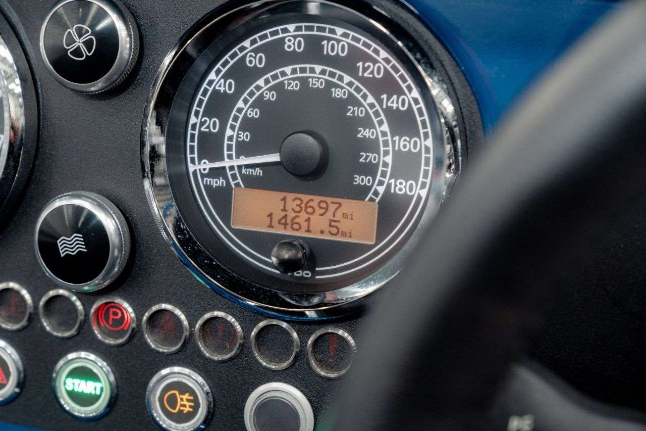 2015 MORGAN PLUS 8 2015 MORGAN PLUS 8