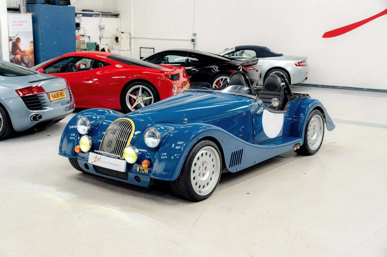 2015 MORGAN PLUS 8 2015 MORGAN PLUS 8