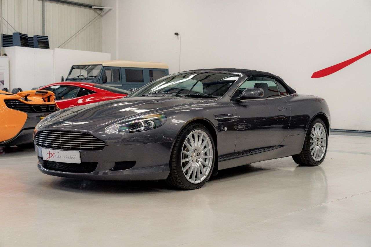 null ASTON MARTIN DB9 null ASTON MARTIN DB9