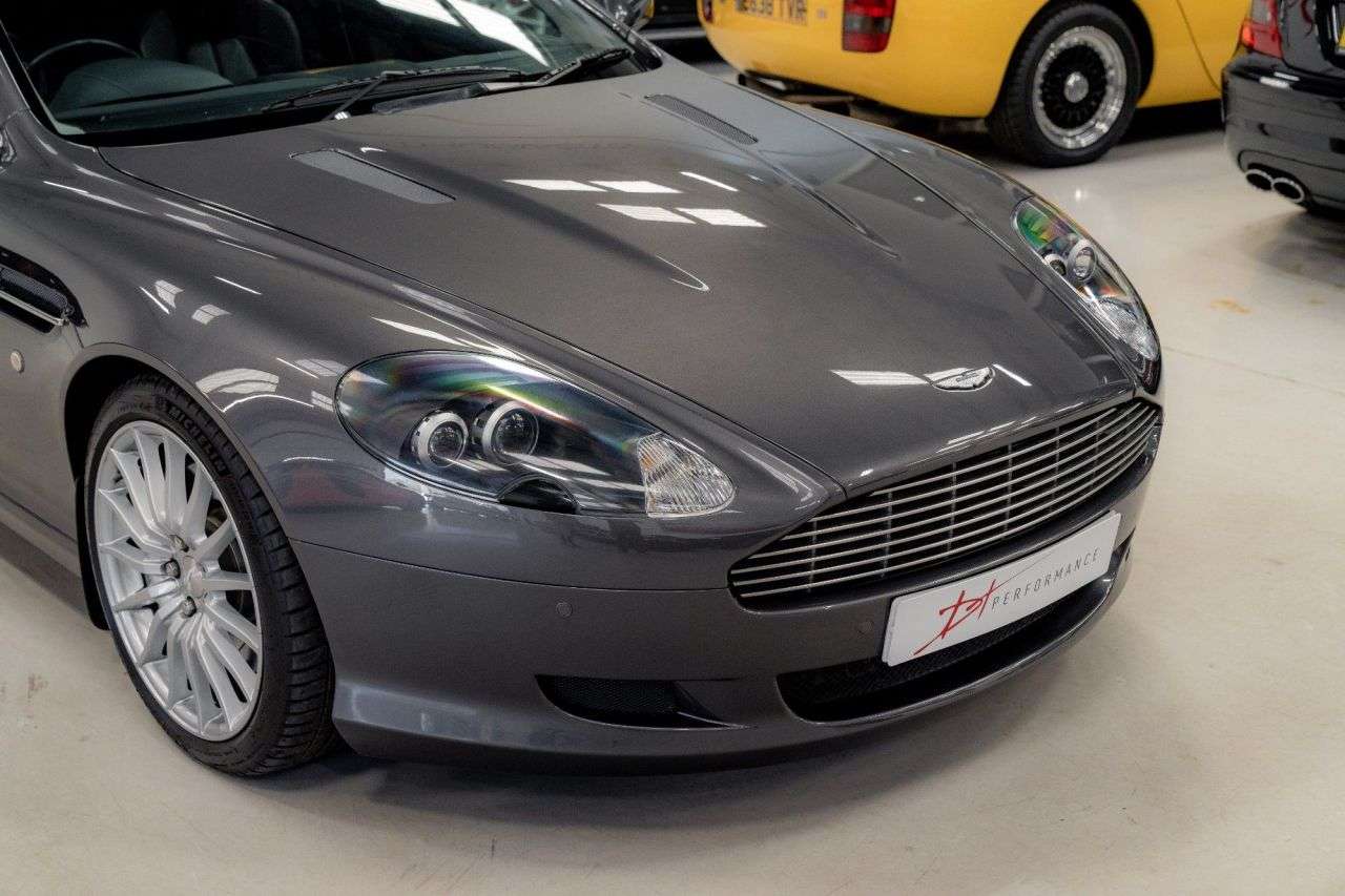 null ASTON MARTIN DB9 null ASTON MARTIN DB9