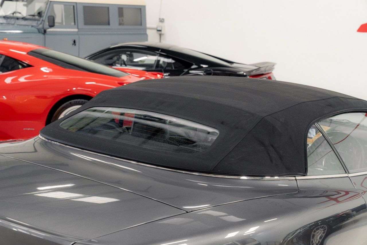 null ASTON MARTIN DB9 null ASTON MARTIN DB9