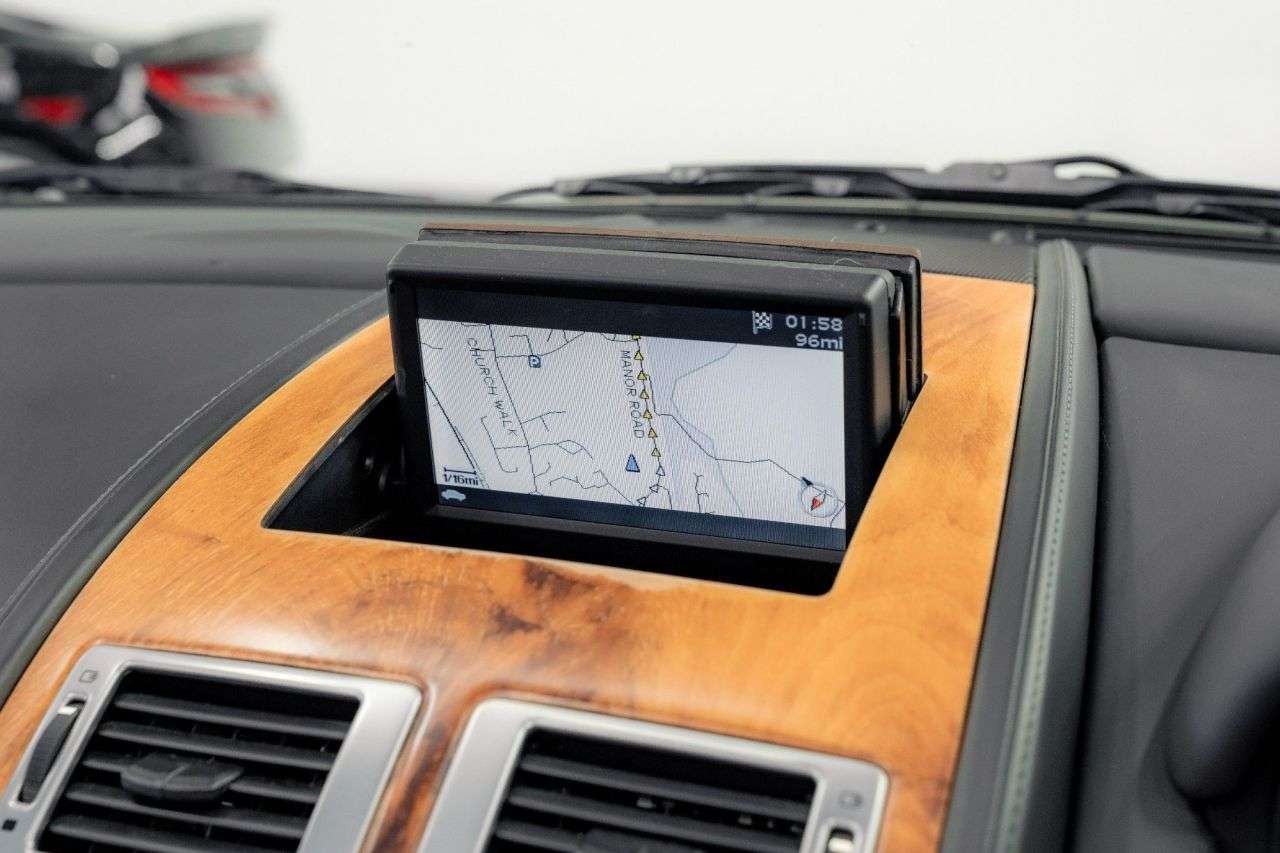 null ASTON MARTIN DB9 null ASTON MARTIN DB9