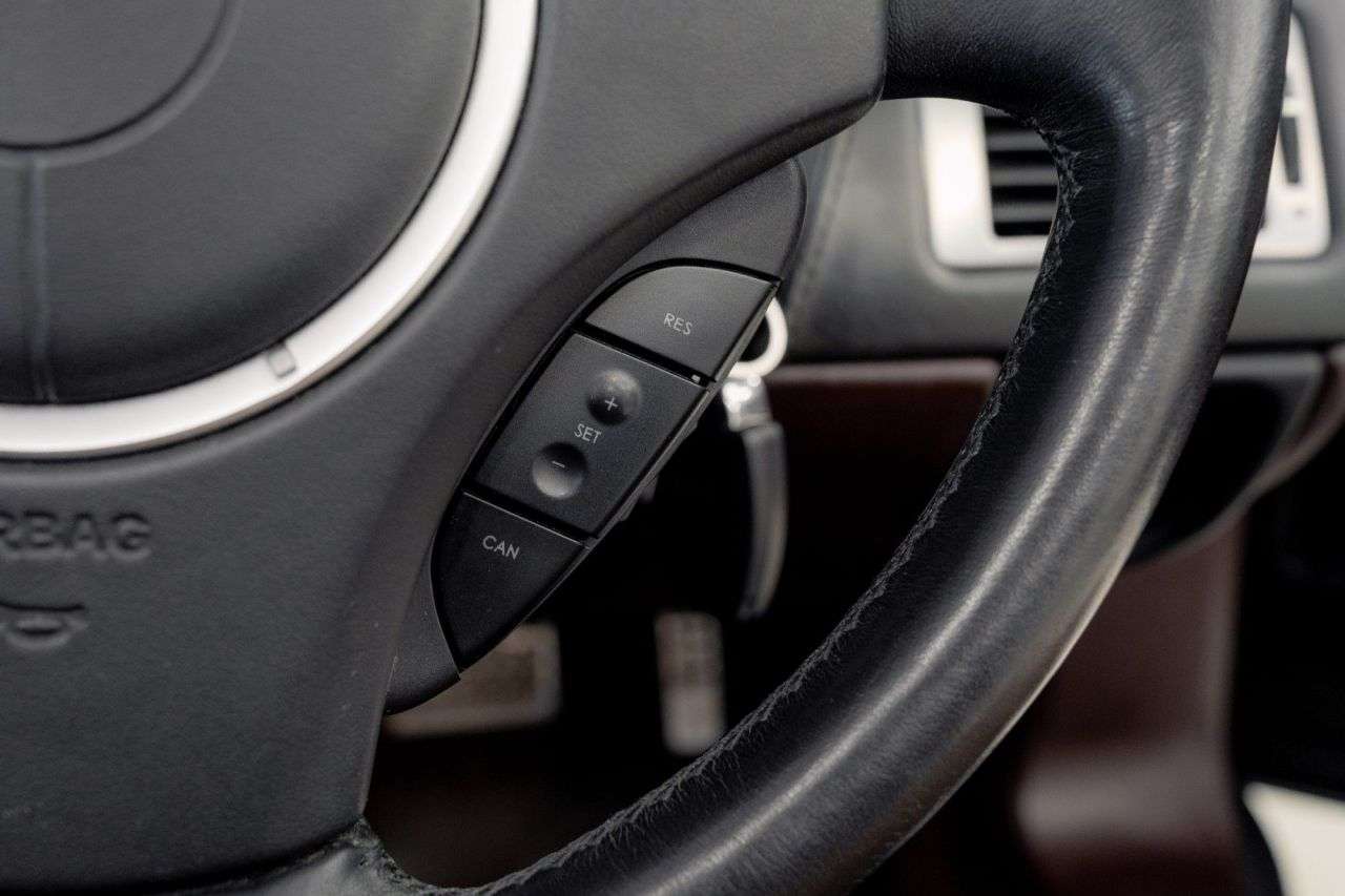 null ASTON MARTIN DB9 null ASTON MARTIN DB9