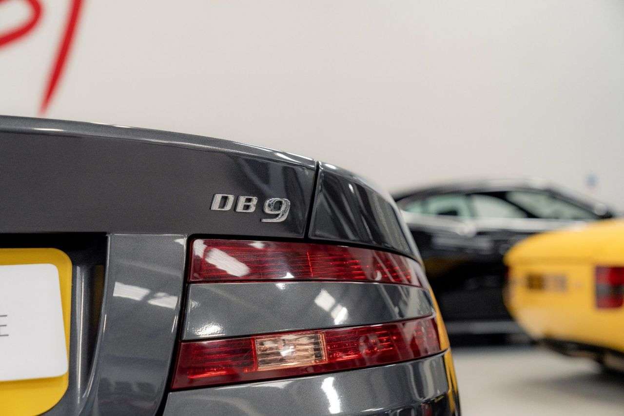 null ASTON MARTIN DB9 null ASTON MARTIN DB9