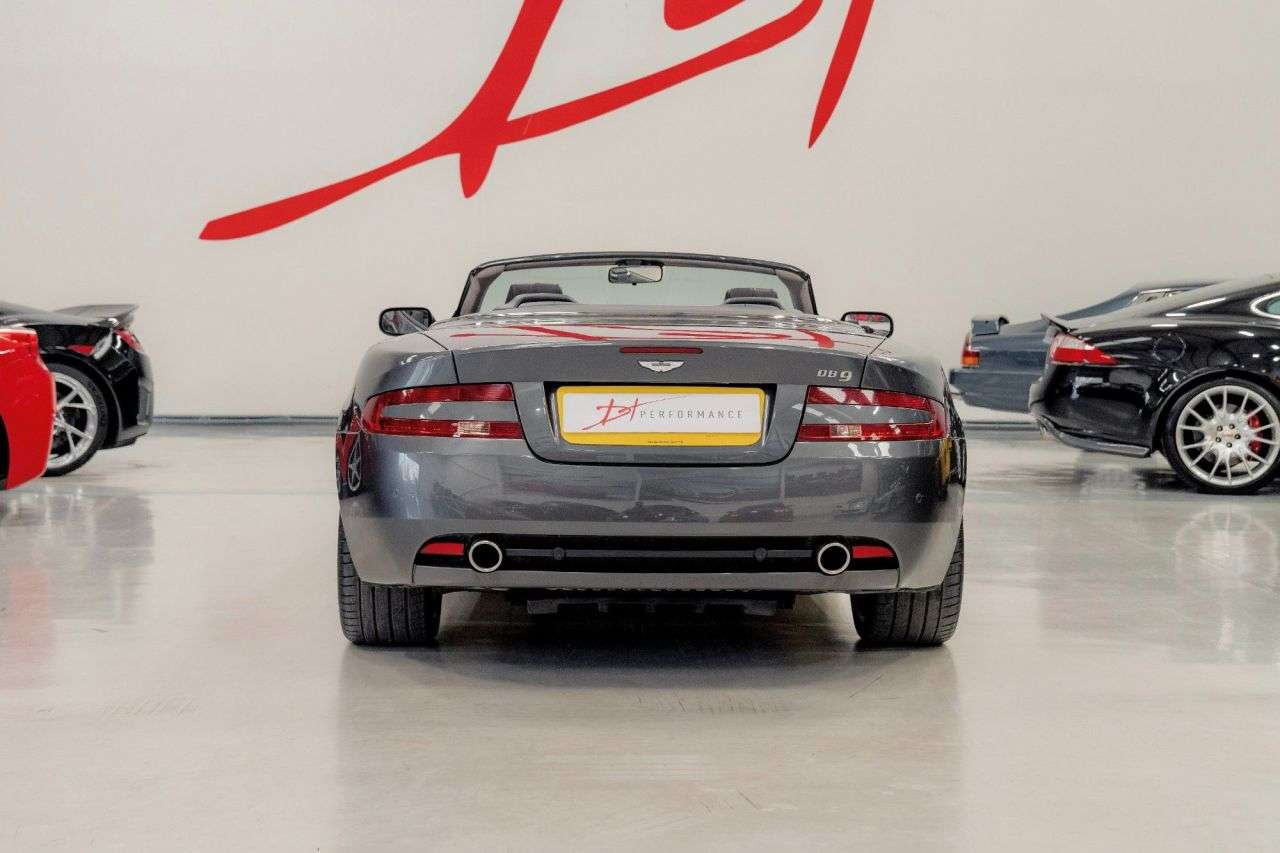 null ASTON MARTIN DB9 null ASTON MARTIN DB9