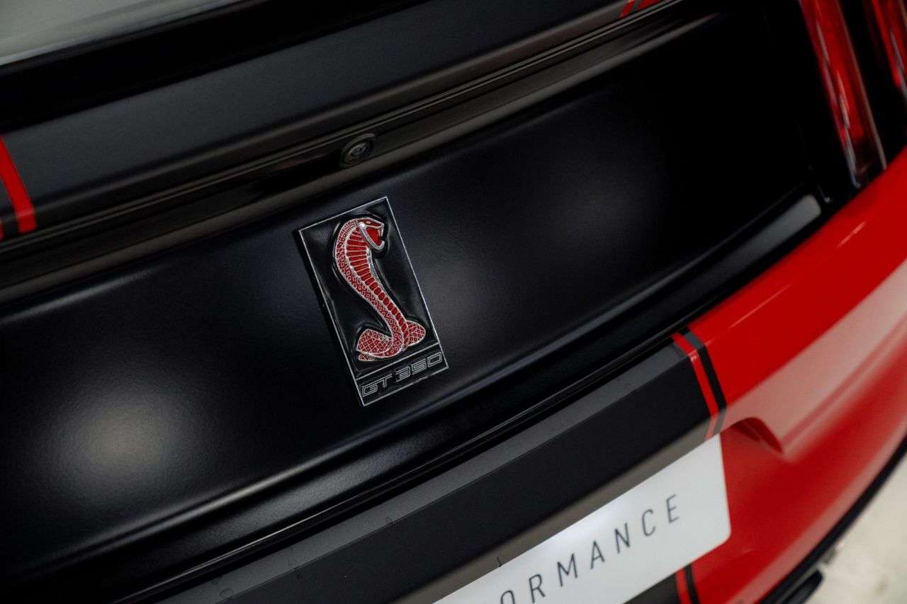 null FORD MUSTANG null FORD MUSTANG