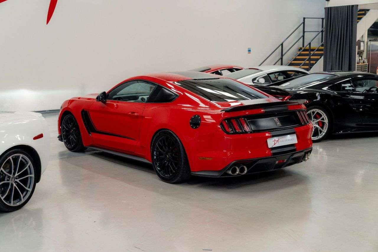 null FORD MUSTANG null FORD MUSTANG