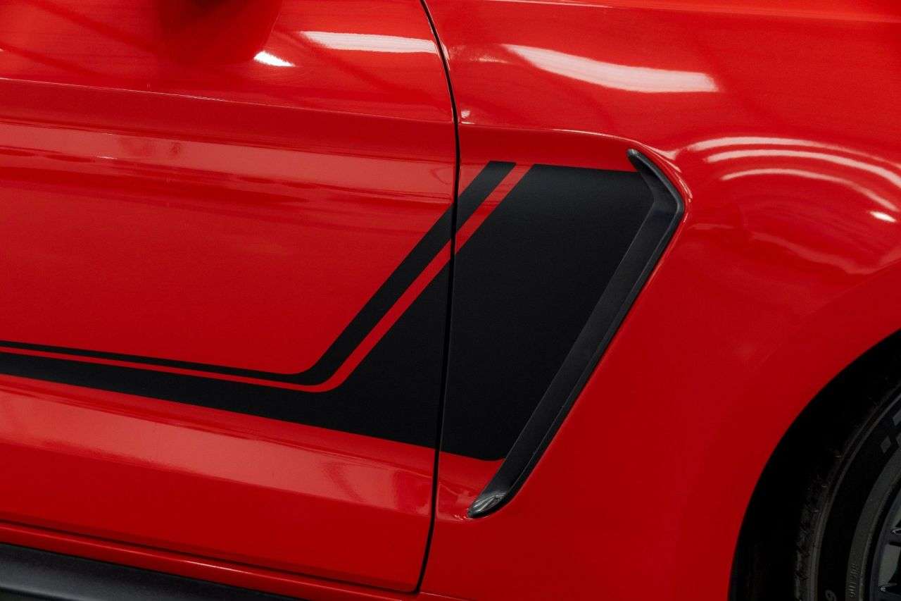 null FORD MUSTANG null FORD MUSTANG