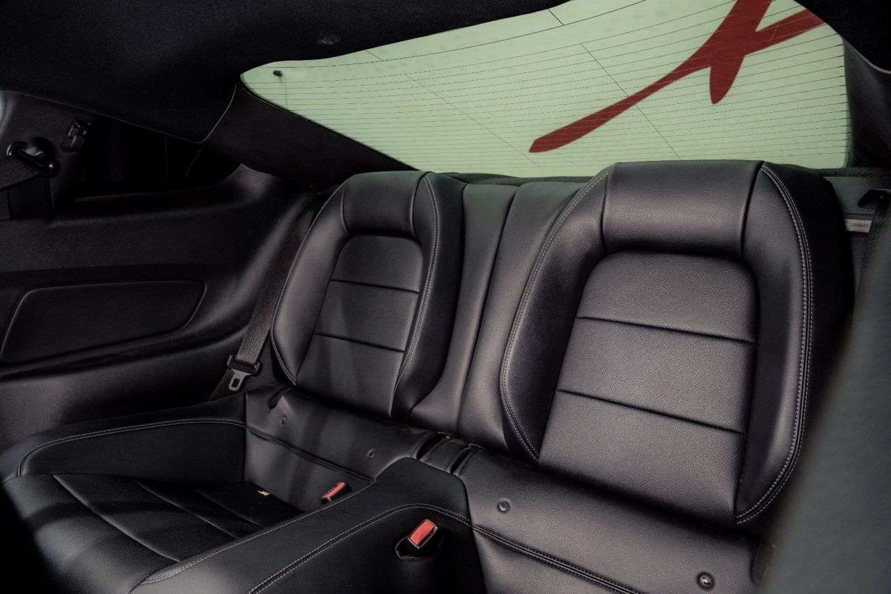 null FORD MUSTANG null FORD MUSTANG