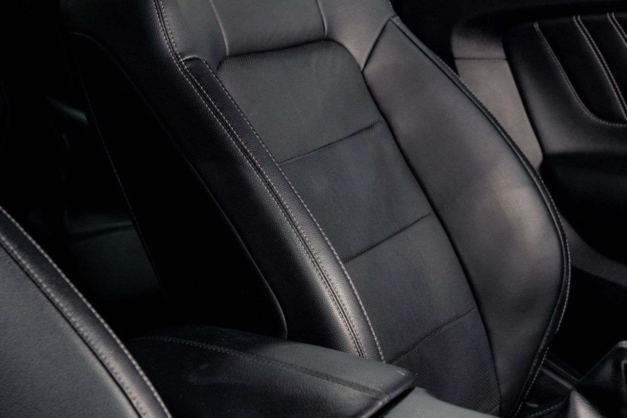 null FORD MUSTANG null FORD MUSTANG