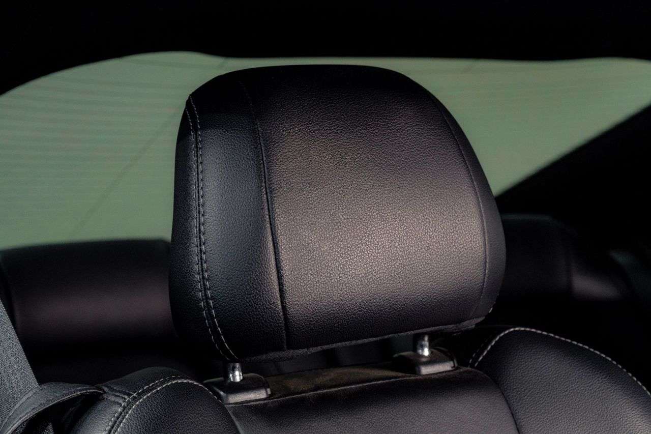 null FORD MUSTANG null FORD MUSTANG