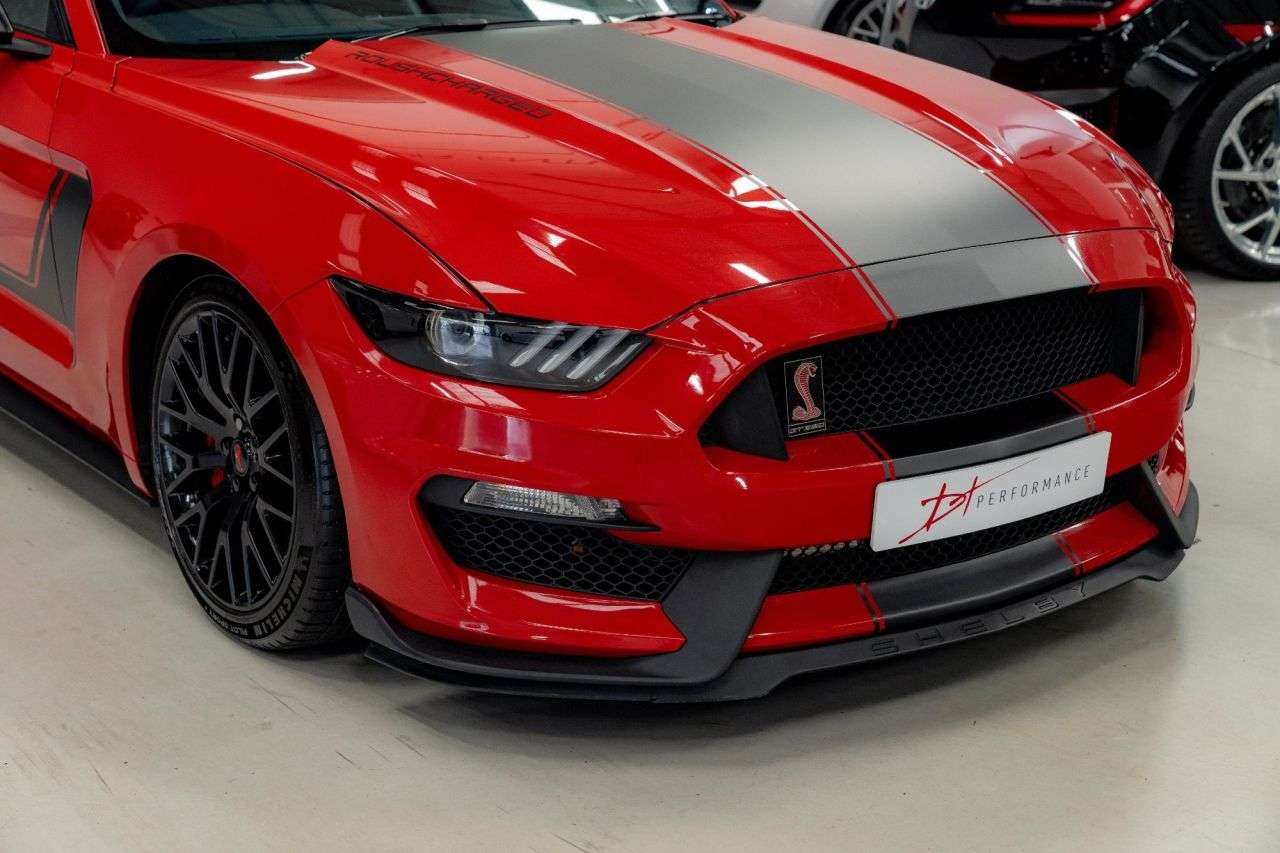 null FORD MUSTANG null FORD MUSTANG