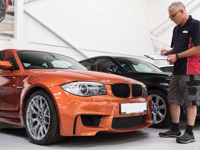 null FORD MUSTANG null FORD MUSTANG