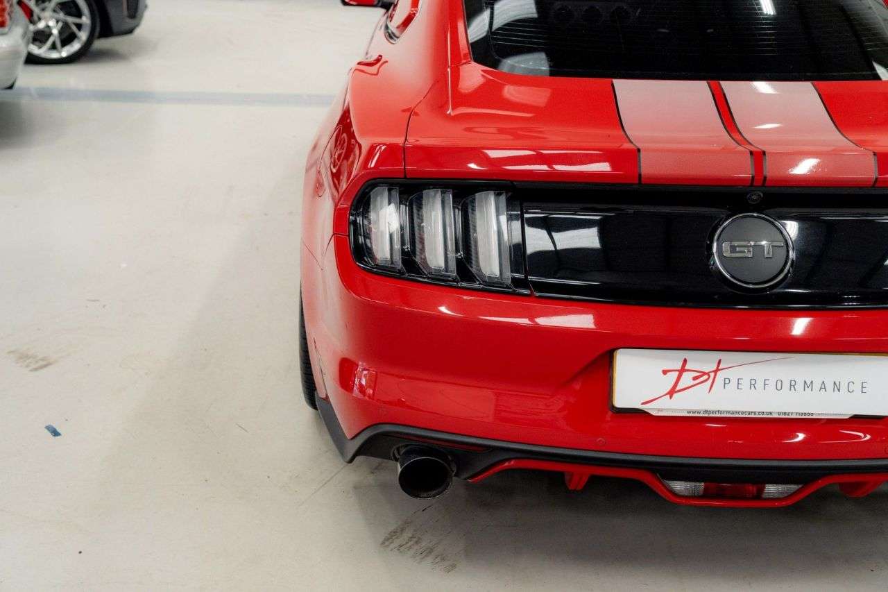 null FORD MUSTANG null FORD MUSTANG