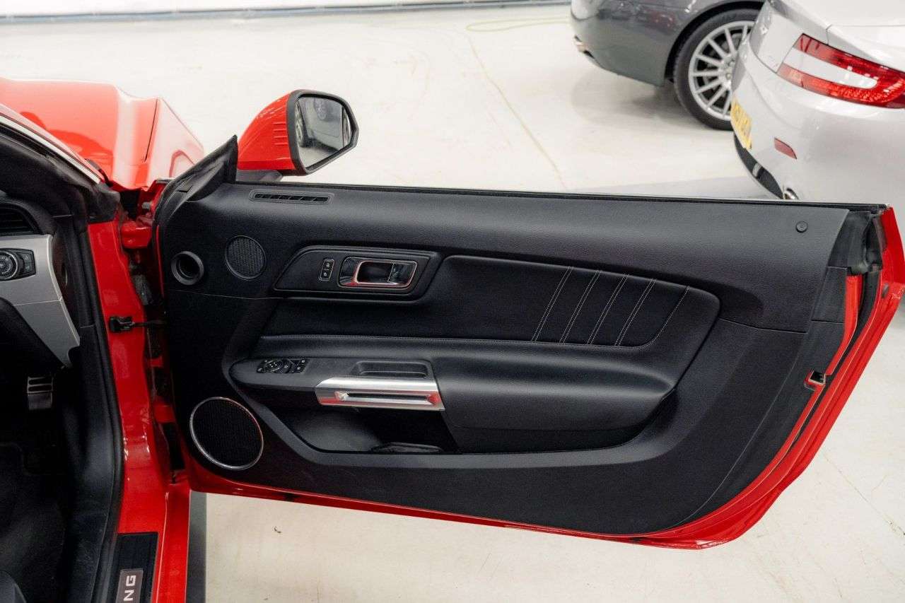 null FORD MUSTANG null FORD MUSTANG