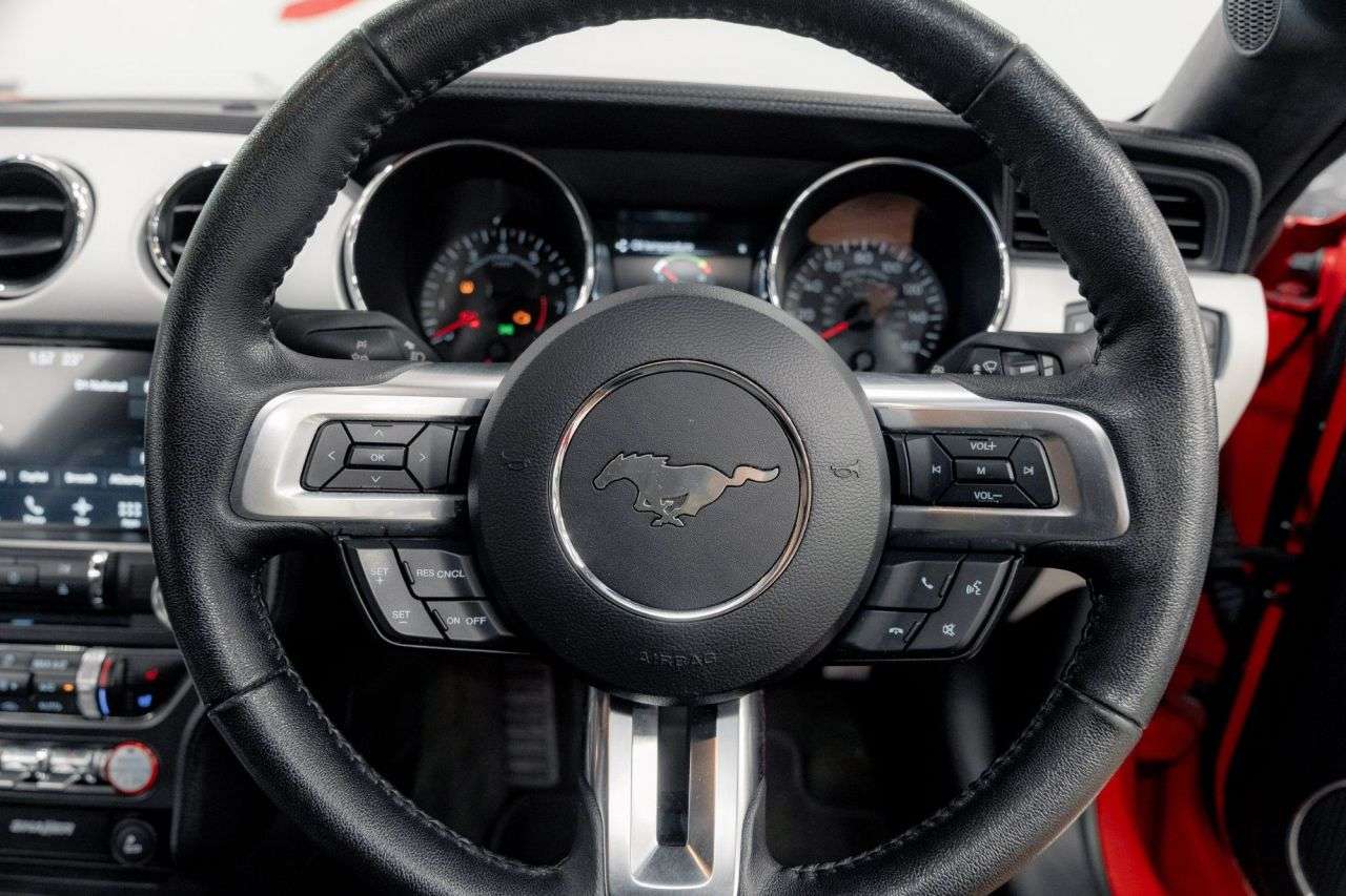 null FORD MUSTANG null FORD MUSTANG