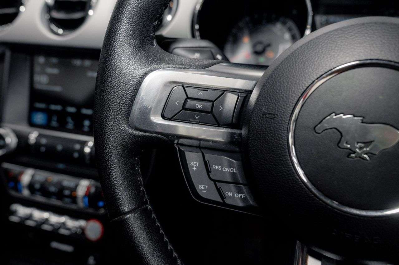 null FORD MUSTANG null FORD MUSTANG