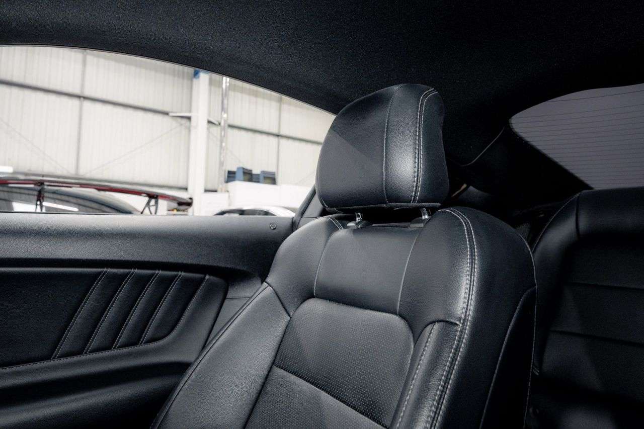 null FORD MUSTANG null FORD MUSTANG