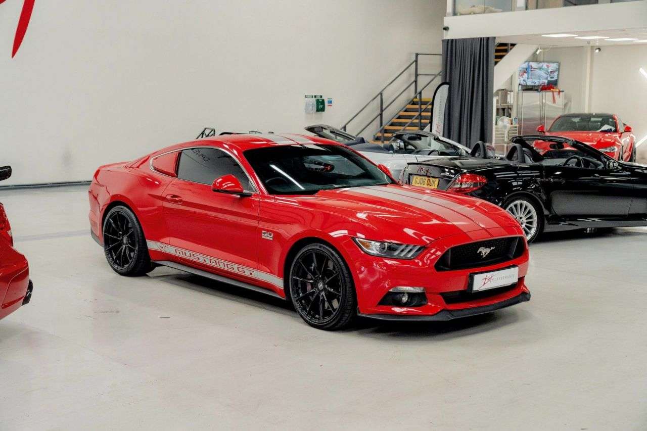 null FORD MUSTANG null FORD MUSTANG