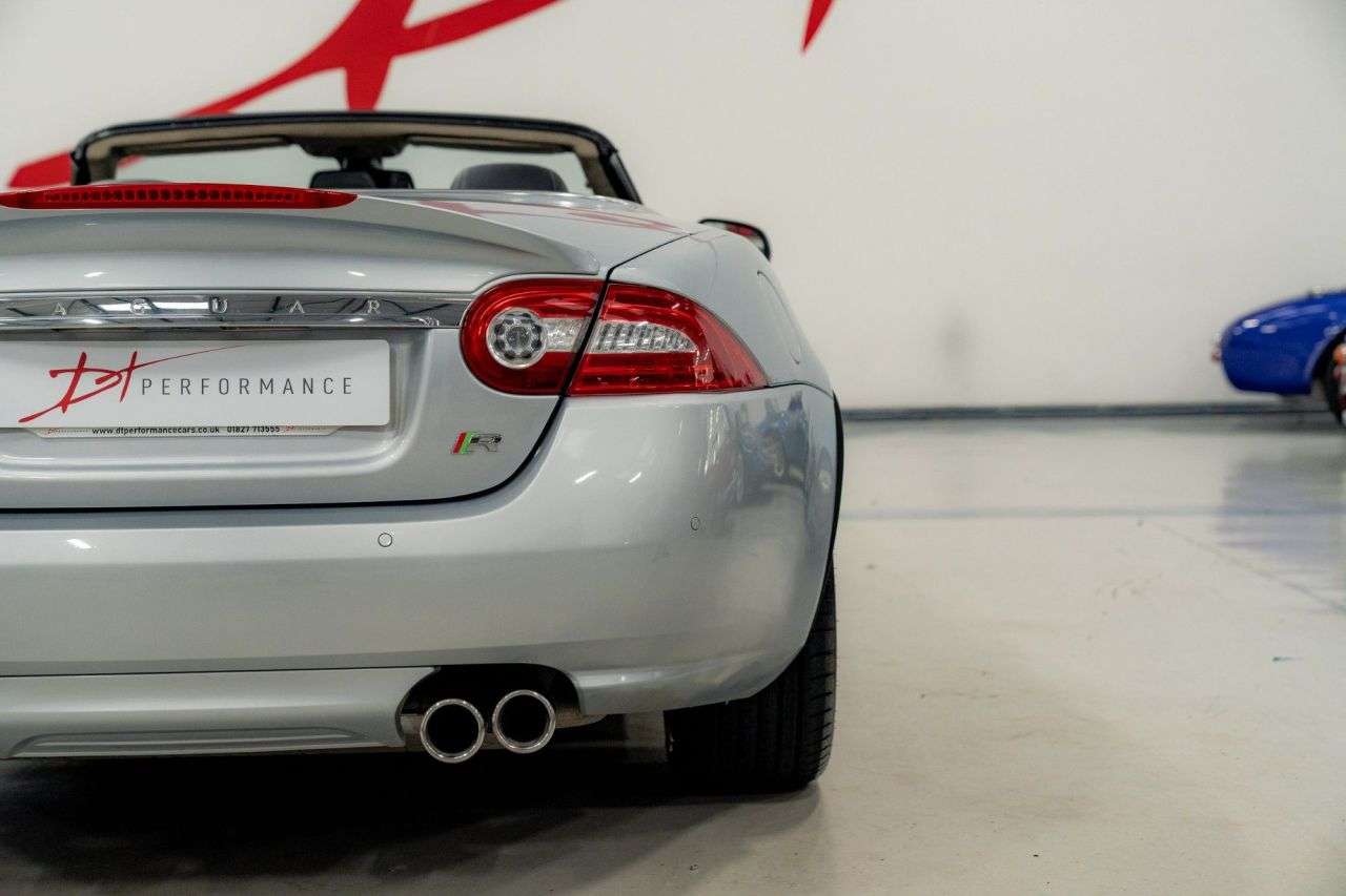 2010 JAGUAR XKR 2010 JAGUAR XKR