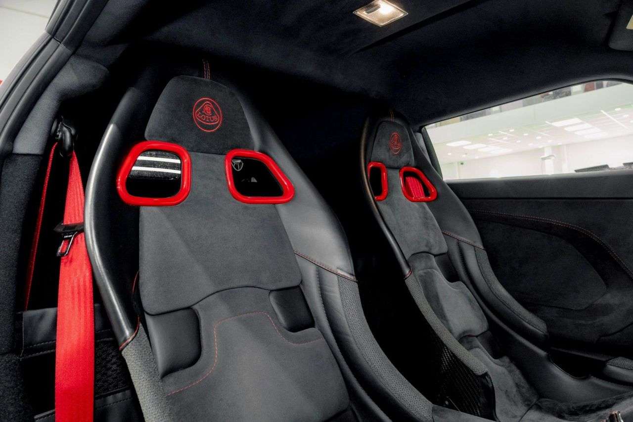 null LOTUS EVORA null LOTUS EVORA