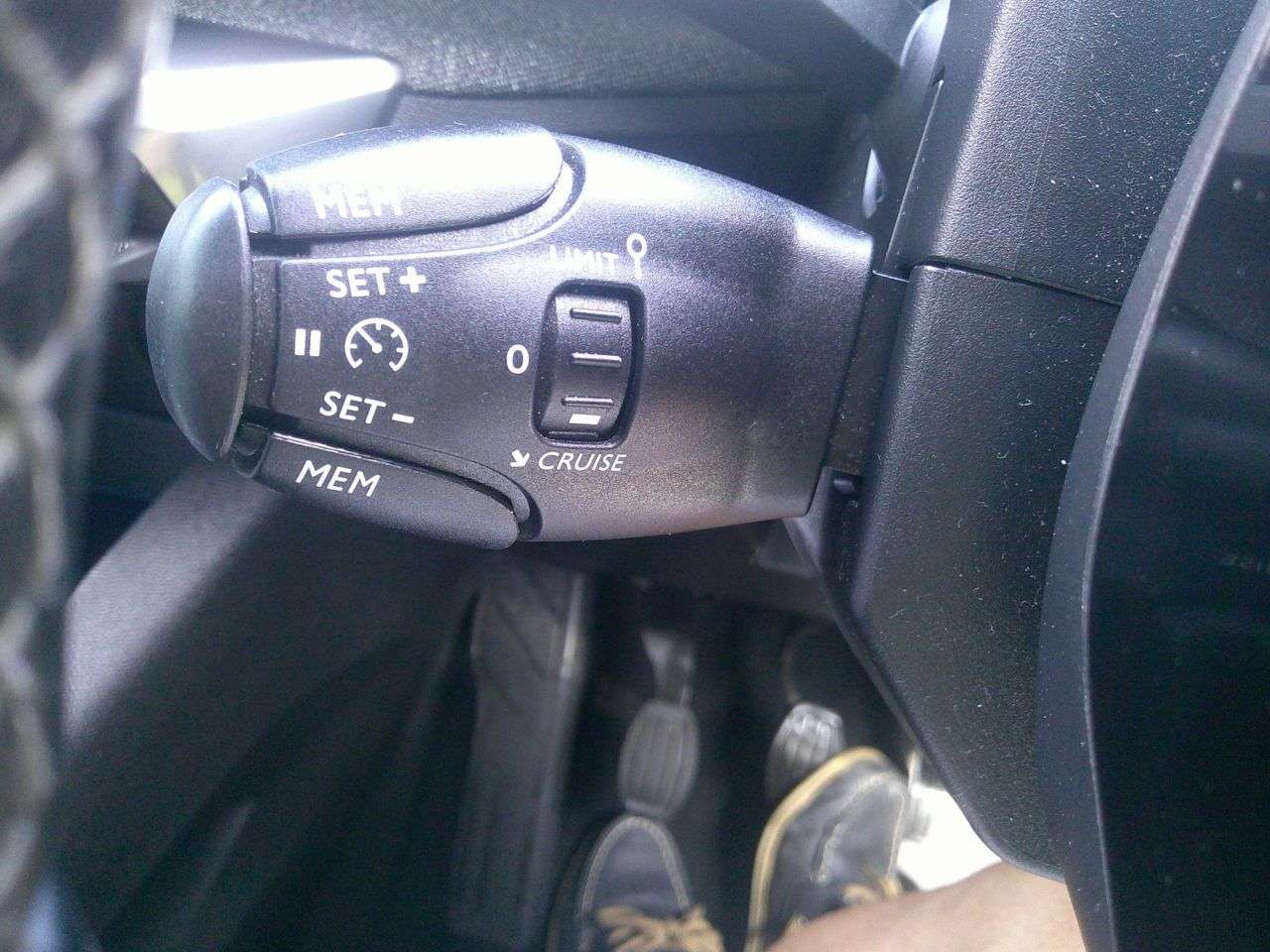 2019 PEUGEOT 3008 2019 PEUGEOT 3008