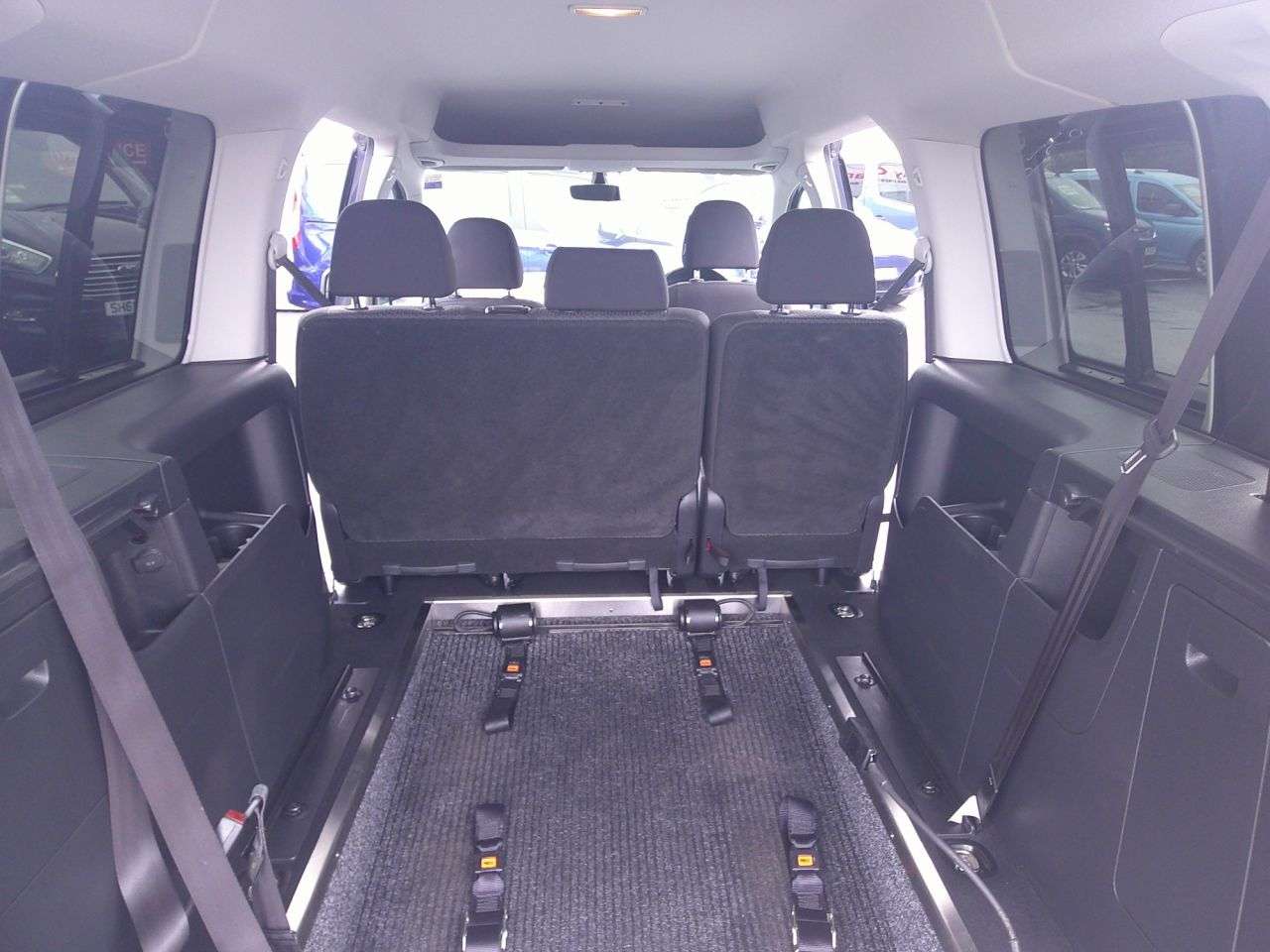 2017 VOLKSWAGEN CADDY MAXI LIFE 2017 VOLKSWAGEN CADDY MAXI LIFE