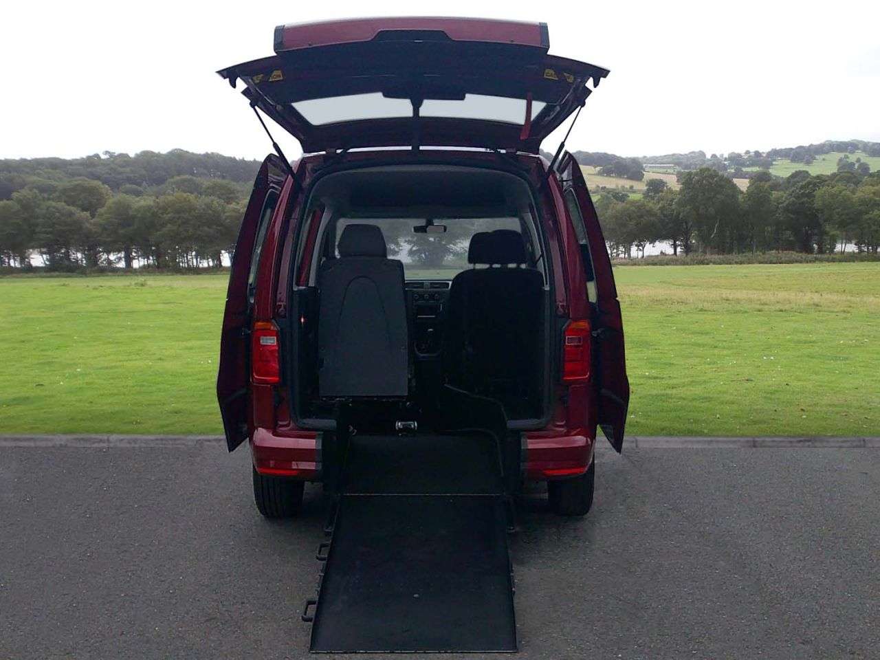 2019 VOLKSWAGEN CADDY LIFE 2019 VOLKSWAGEN CADDY LIFE