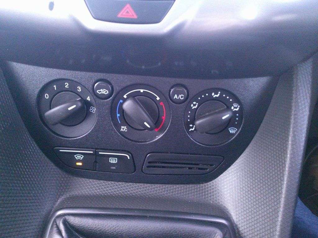 2018 FORD TOURNEO CONNECT 2018 FORD TOURNEO CONNECT