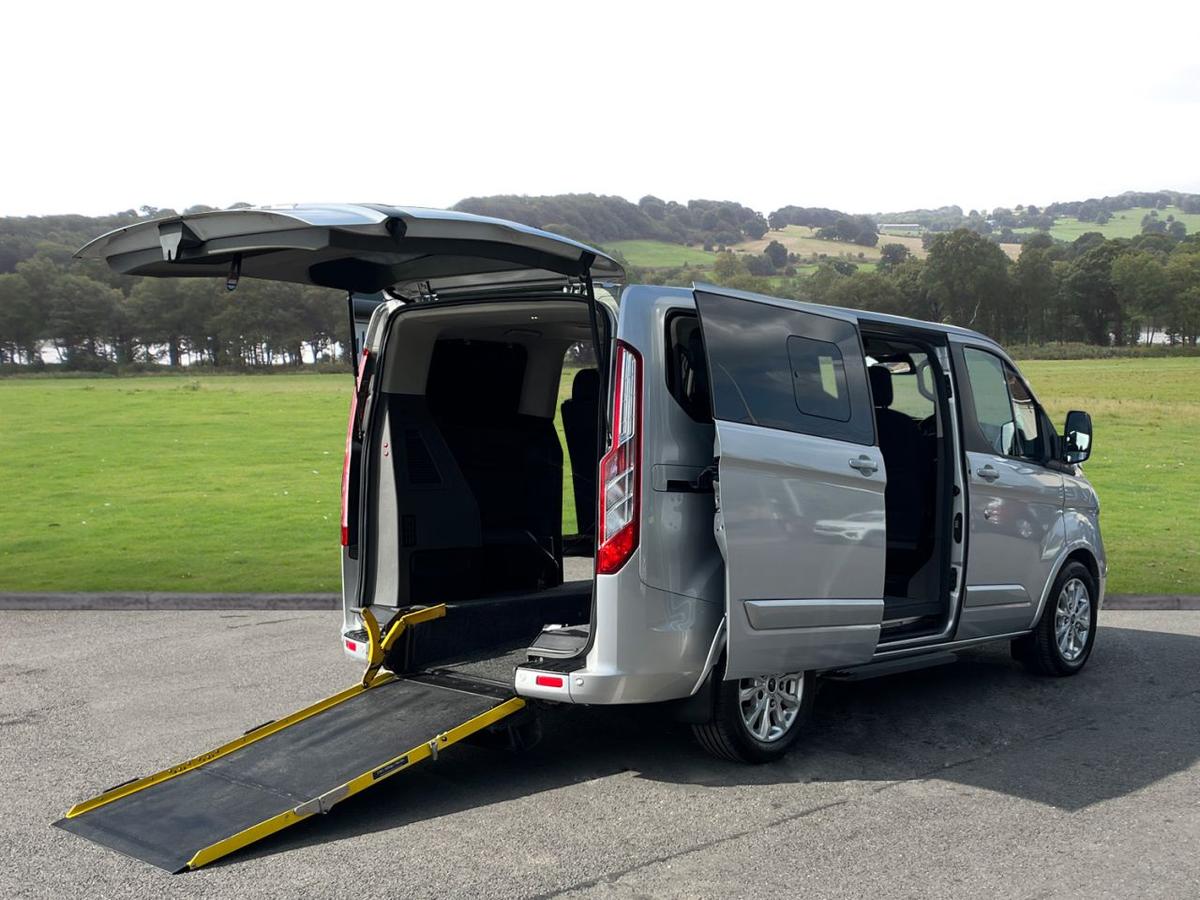 Check out this Ford Tourneo Custom 2019 Diesel Automatic