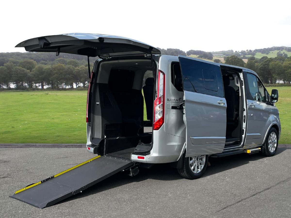 Check out this Ford Tourneo Custom 2020 Diesel Automatic
