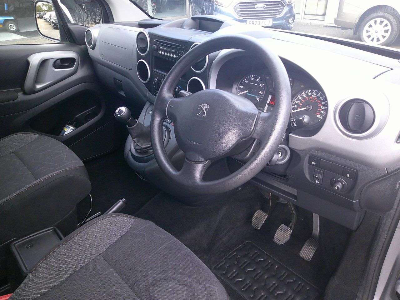 2018 PEUGEOT PARTNER TEPEE 2018 PEUGEOT PARTNER TEPEE