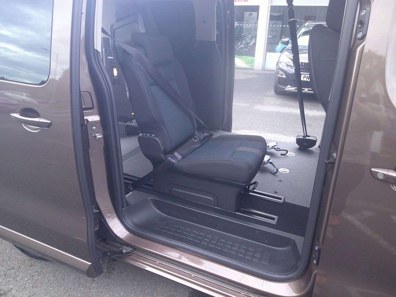 2021 PEUGEOT TRAVELLER 2021 PEUGEOT TRAVELLER