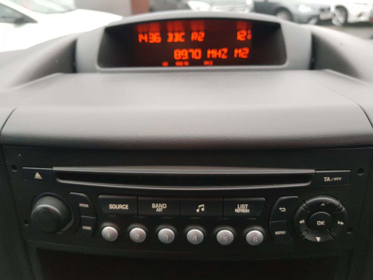 2015 PEUGEOT PARTNER 2015 PEUGEOT PARTNER