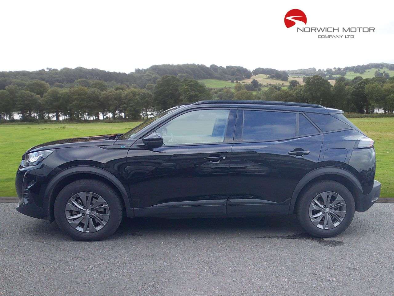 2023 PEUGEOT E-2008 2023 PEUGEOT E-2008