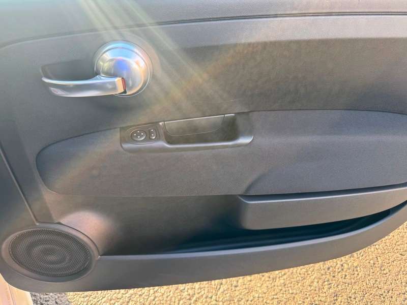 2017 ABARTH 595 2017 ABARTH 595