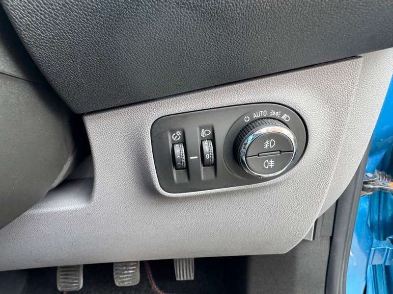 2017 VAUXHALL CORSA 2017 VAUXHALL CORSA