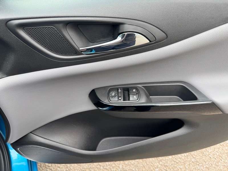 2017 VAUXHALL CORSA 2017 VAUXHALL CORSA